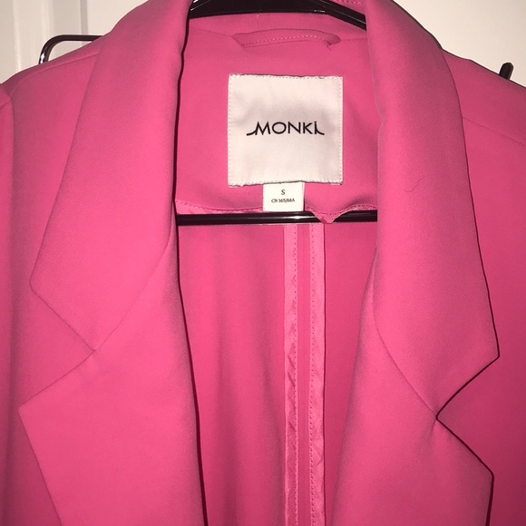 Pink blazer - Picture 2 of 2